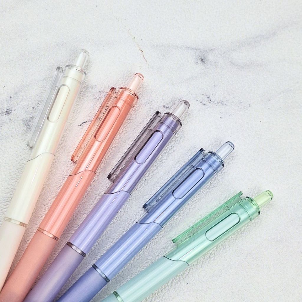 

Pulpen Gel Body Transparan Pastel 0.5 mm