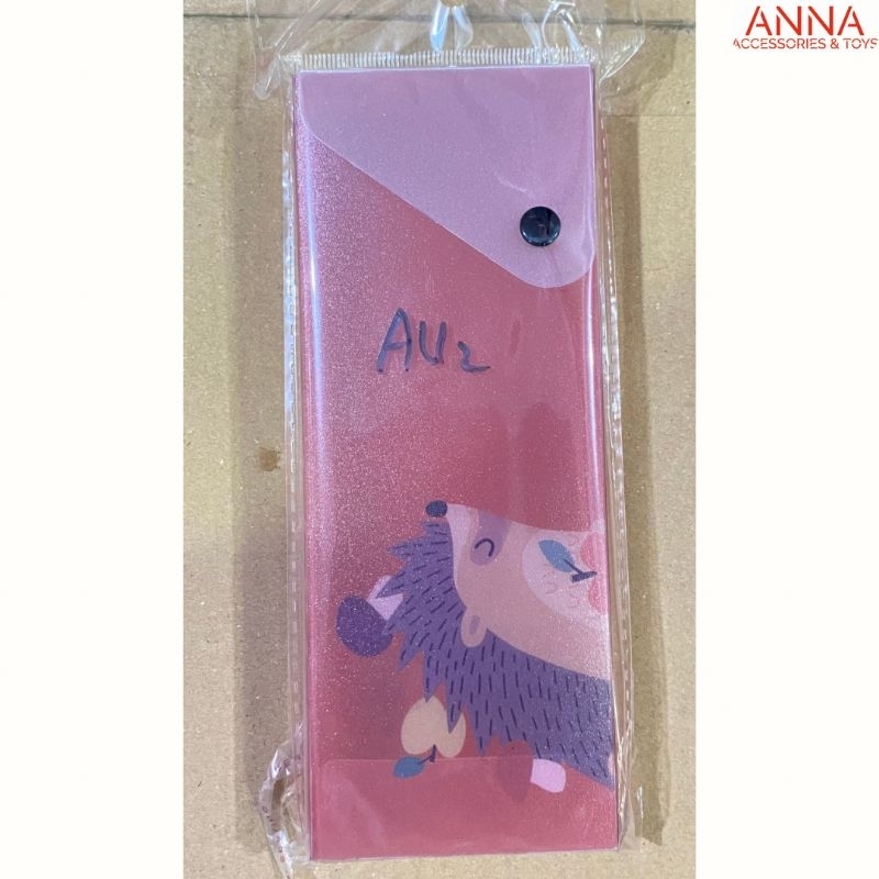 

Tempat Pensil Box Mika
