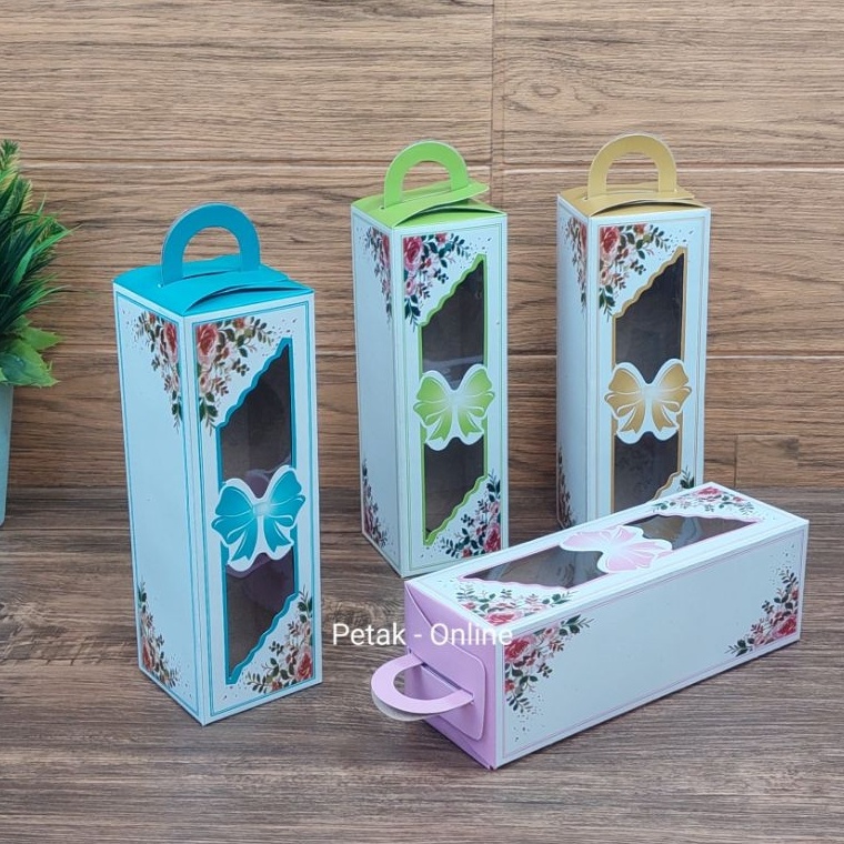 

Diskon Heboh 25 Pcs Box Kemasan Botol 65x2 cm Box Tenteng Motif Bunga