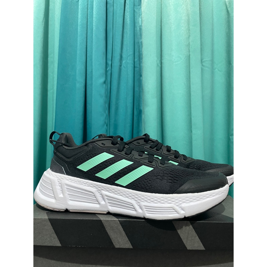 Adidas Questar / Running Course A Pied