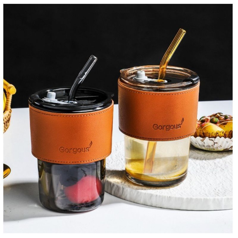 gelas kaca aesthetic / gelas coffee aesthetic