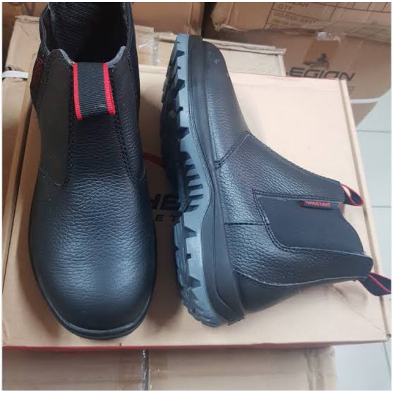 SEPATU SAFETY CHEETAH 7110 H/SEPATU SAFETY/SAFETY SHOES CHEETAH/SEPATU SAFETY/SAFETY BOOTS/CHEETAH