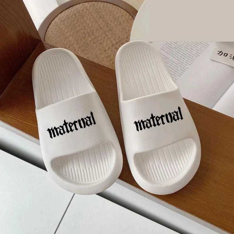 SANDAL SLOP MATERNAL DISASTER METALICA SANDAL SLOP DESIGN KEKINIAN SANDAL SLOP PRIA