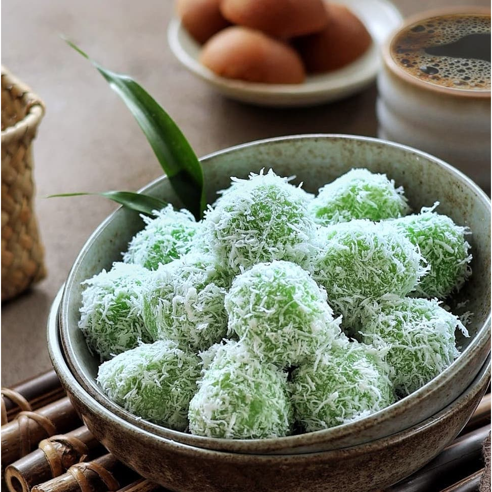 

KLEPON JAJANAN PASAR TRADISIONAL HOMEMADE