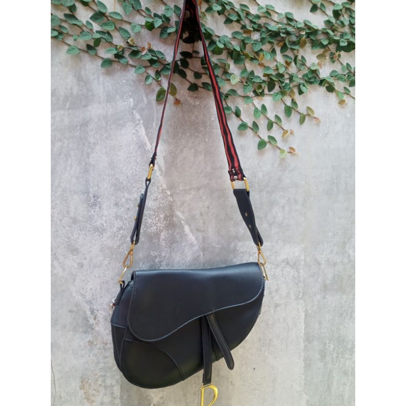 Dior Saddle Bag Preloved