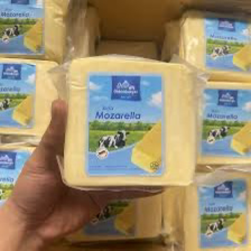 

keju mozzarella olden burger 250gr mozzarella keju lumer mozzarella cheese