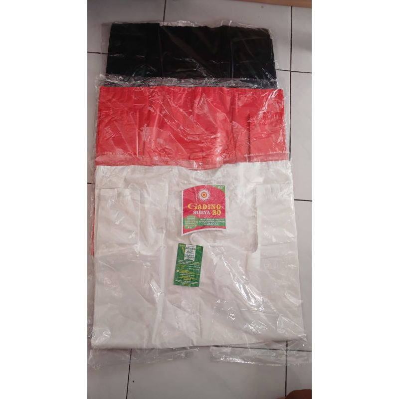 Kresek gading 40x65 tebal 02 merah,hitam,putih