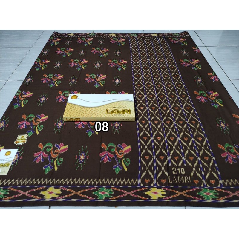 Sarung lamri mst 210 motip bhs mst
