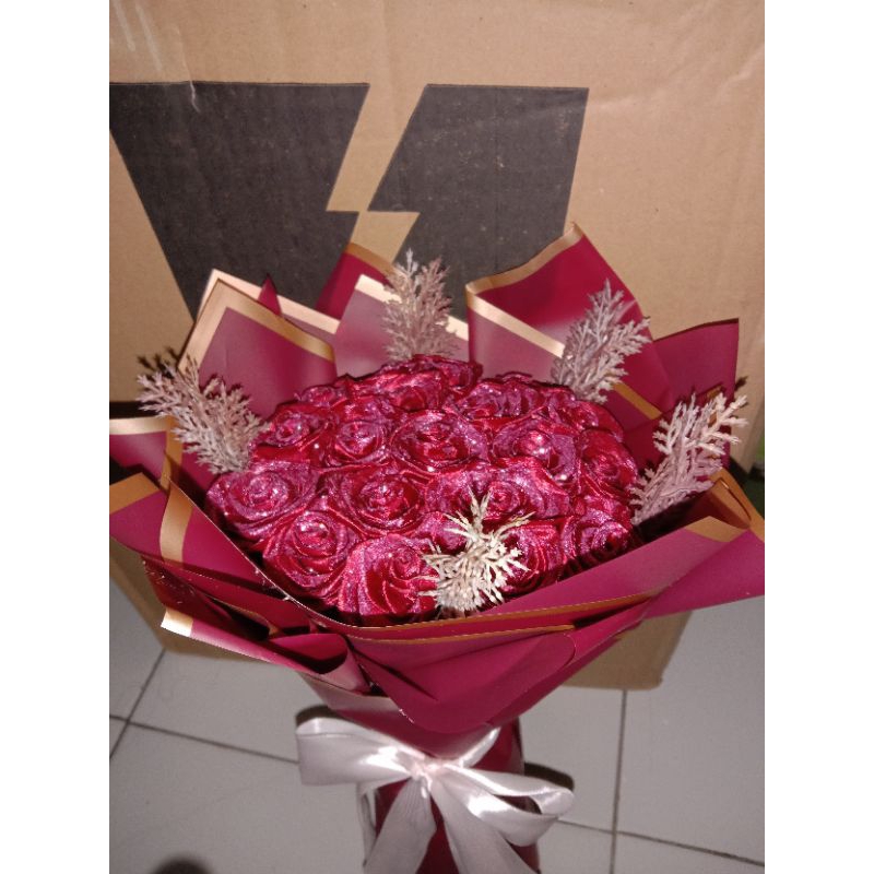 

bucket pita satin marron