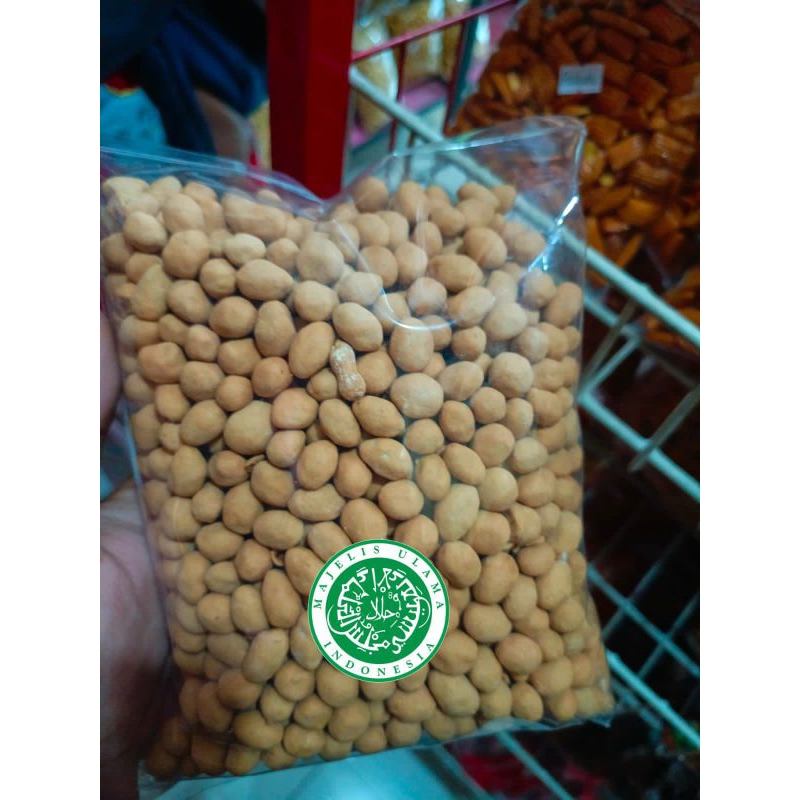 

Snack_Kacang Telor Atom
