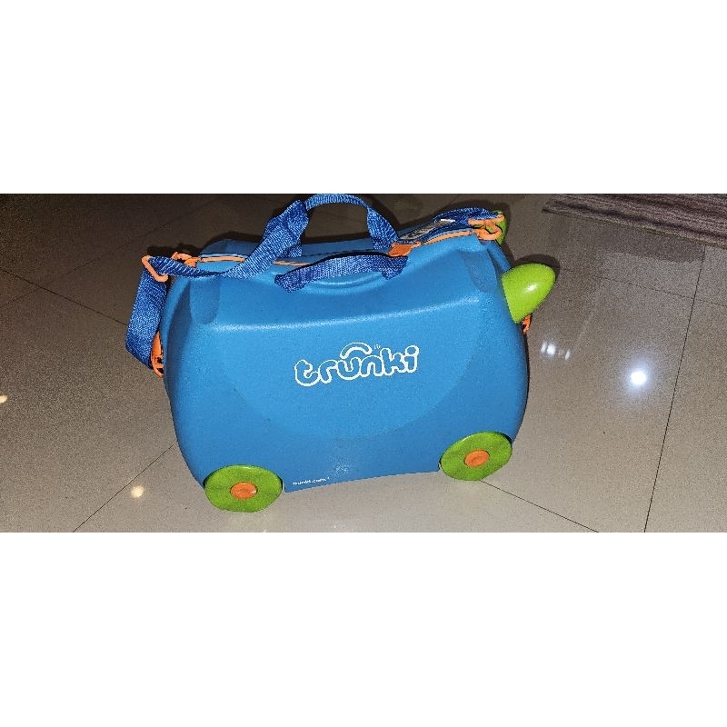 preloved trunki