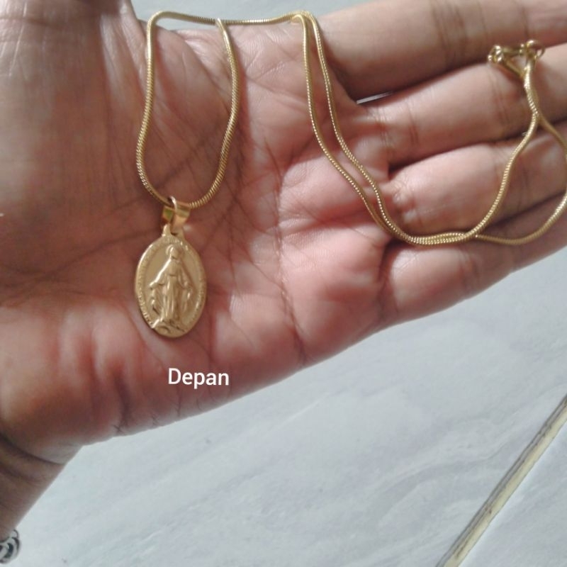 Liontin titanium gold Medali Wasiat Bunda Maria