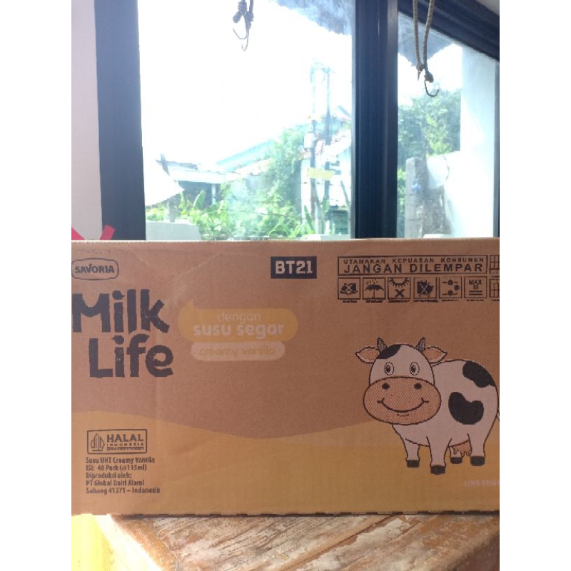 

Milk Life Susu UHT CREAMY VANILLA 1 Dus 115ml 115 ml Milklife Dus