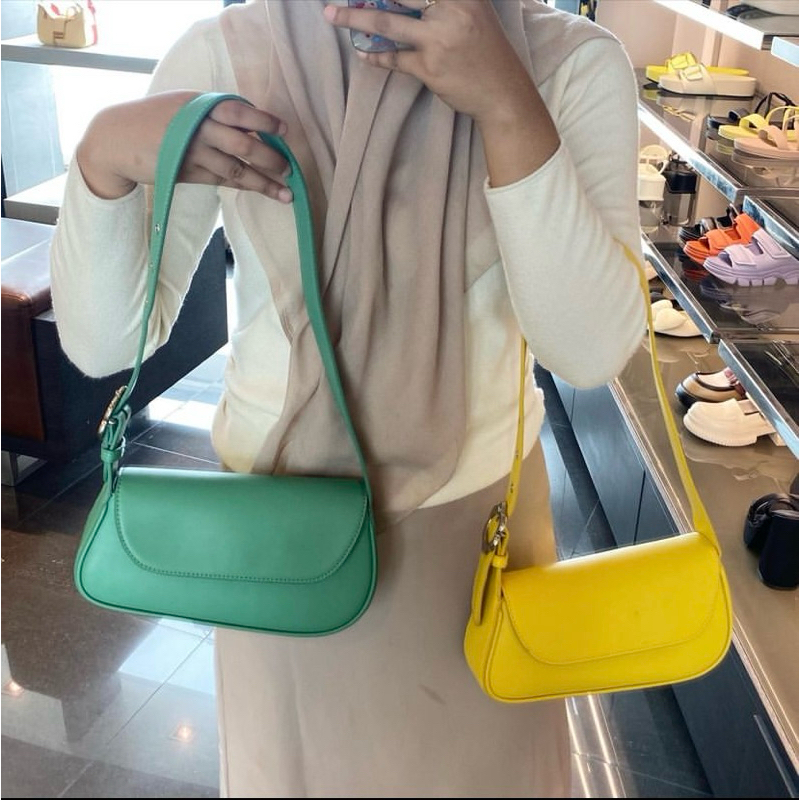 CHARLES & KEITH Tas Front Flap Asymmetrical Petra