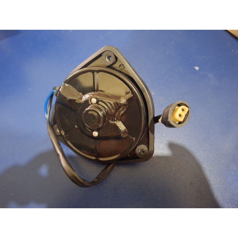 Motor fan nissan sunny B13