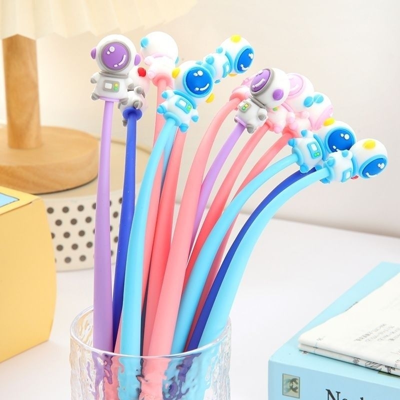 

Pulpen 3D / pena goyang motif / model BONEKA / 1pcs