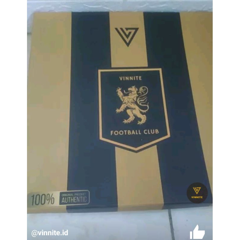 

hardbox ukuran 30x30x10 custom gambar dan logo hotprint