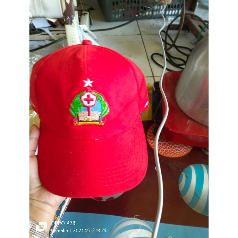 Topi Merah Bordir  custom logo /tulisan suka suka baseball cap bahan denim Topi Dewasa