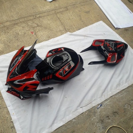 Cover Headlamp R25 plus Winglet plus  Cover Tangki Model R1 plus  Body Belakang Ducati PNP Yamaha R1