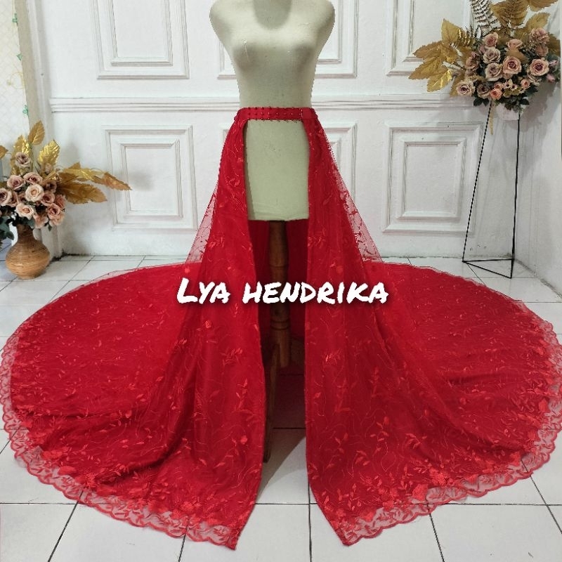 Ekor gaun pengantin tile akar mutiara