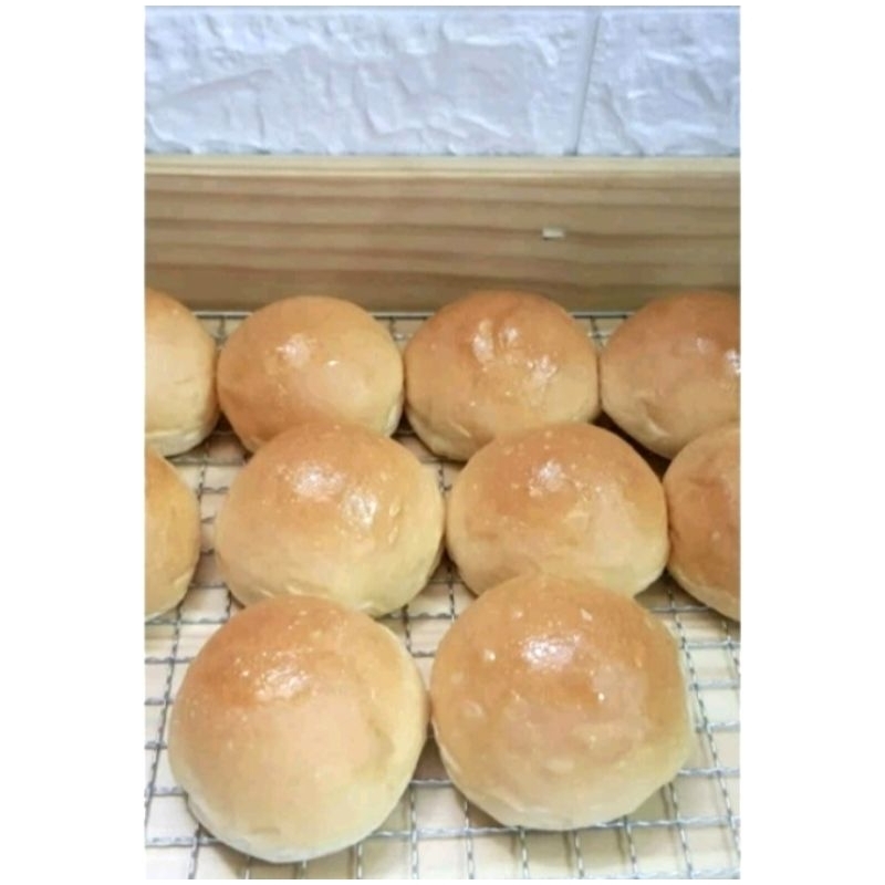 

SOFT MINI BUN/DINNER ROLLS(10 PIECES)
