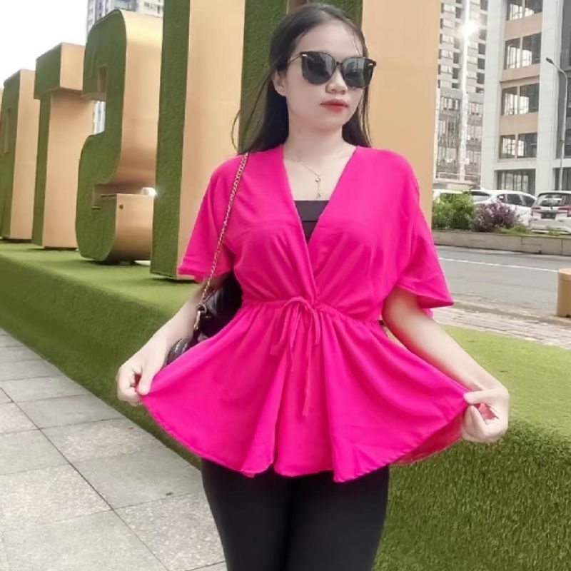 Kemeja Lengan Pendek Wanita / Blus  Model Kekinian /Baju  Tren 2024