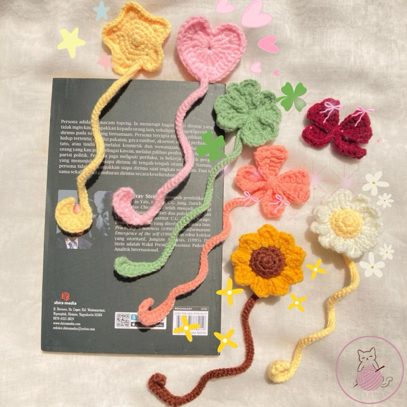 

Bookmark Crochet / Pembatas Buku Rajut