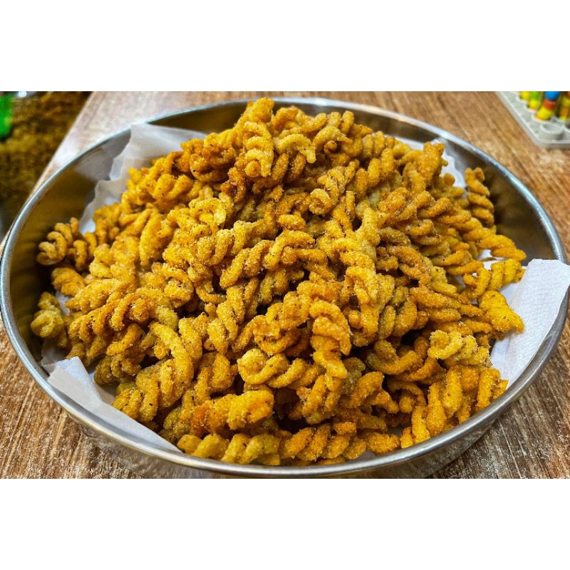 

MAKARONI SPIRAL PEDAS & ASIN 1kg, 1/2kg, 1/4kg/ MAKARONI ENAK/MAKARONI RENYAH/MAKARONI PEDAS/MAKARONI ASIN