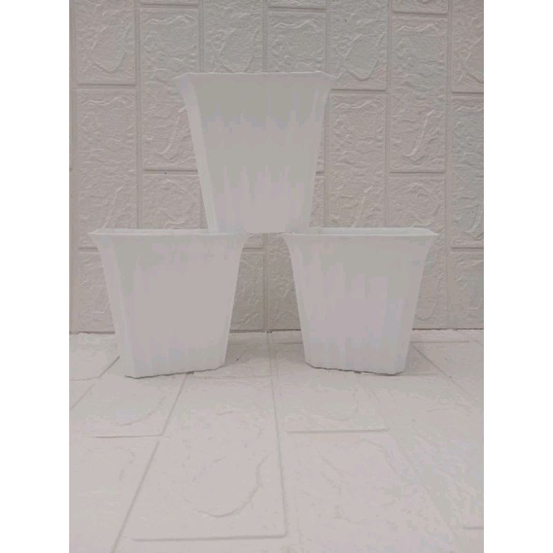 Pot Bunga Segi Monstera 19 / Pot Sembur Monstera