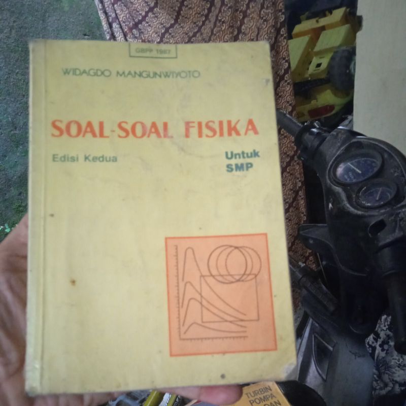 buku soal soal Fisika untuk SMP GBPP 1987 buku jadul