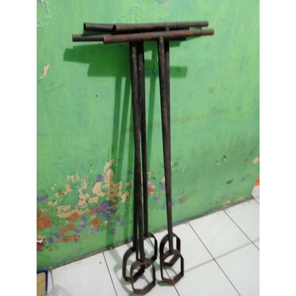 Alat Pelubang Tanah Biopori Manual