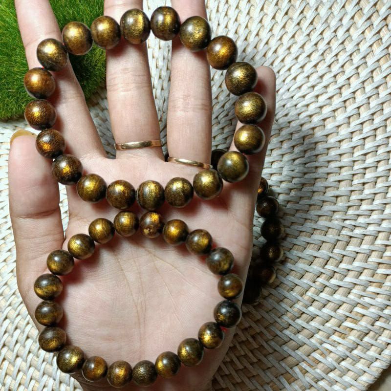 Gelang tali arus emas