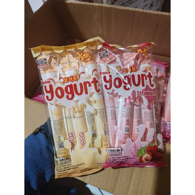 KusKus Yogurt Stick isi 5 pcs Rasa Yogurt Strawberry / Original