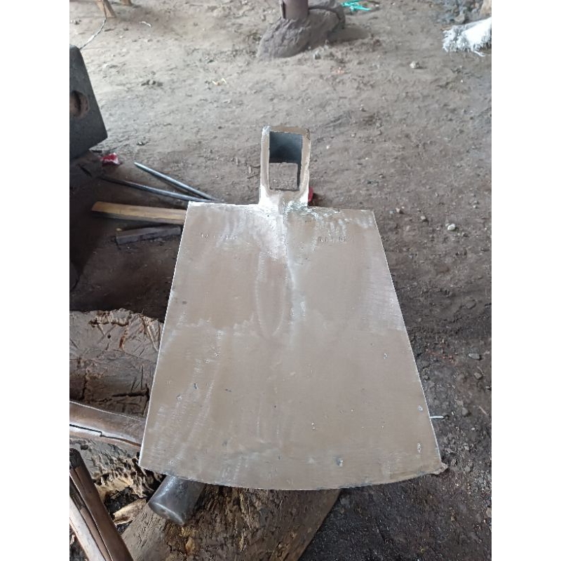 Alat berkebun Cangkul Blitaran