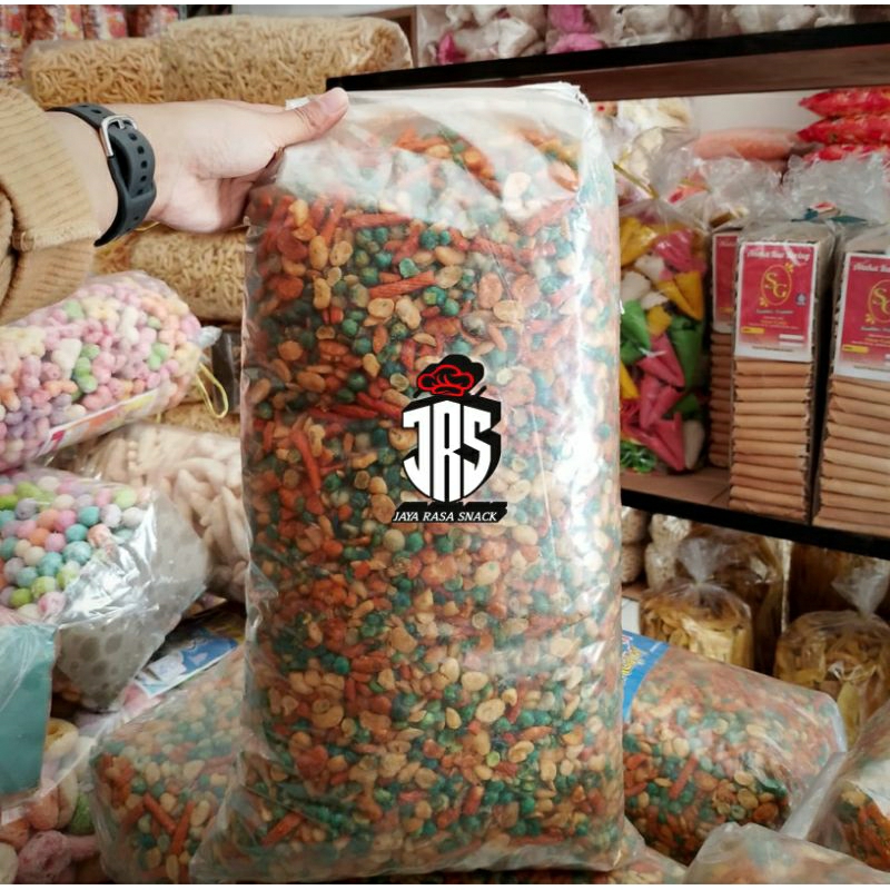 

JRS - Kacang Campur Jaipong 1kg / Kacang Campur / Mix Nuts / Kacang Campur Kiloan Murah