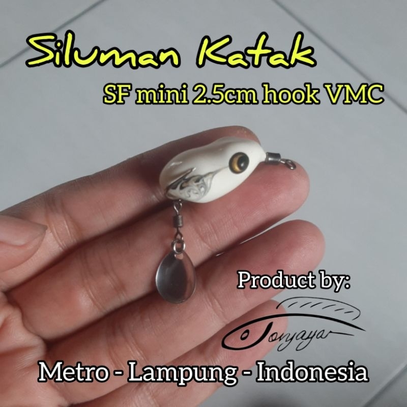 Soft frog mini double hook VMC 2.5cm, 2gram Siluman Katak