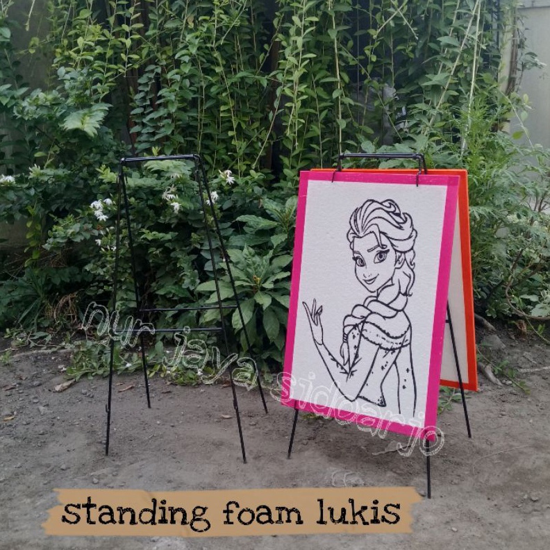 

KODE S32W STANDING FOAM LUKIS BESI 6 MM MEJA PENYANGGA FOAM LUKIS BESAR