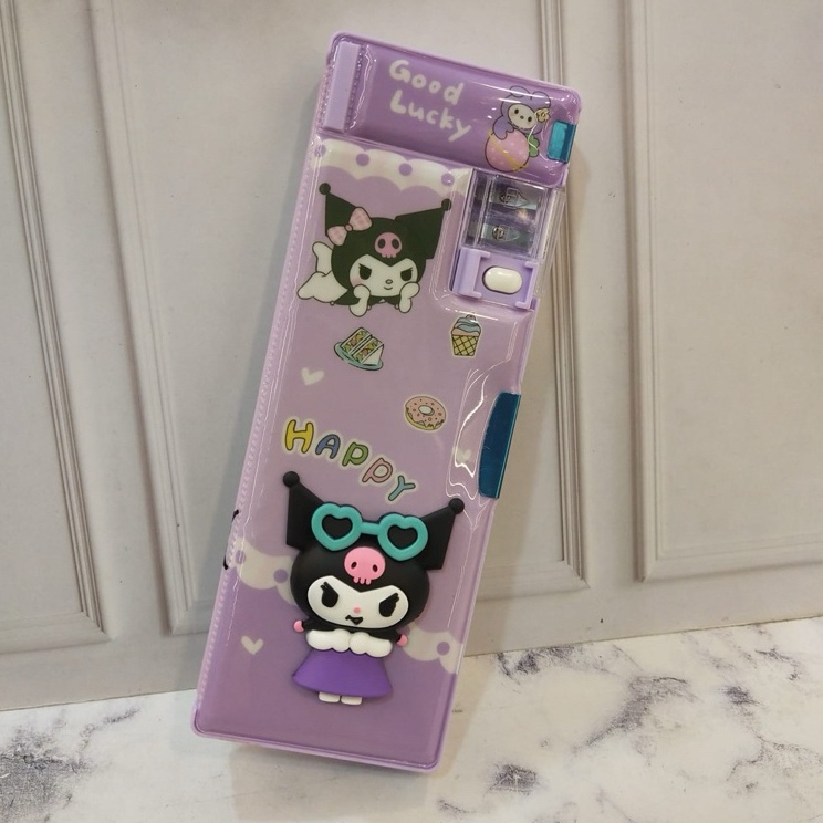 

TEMPAT PINSIL MAGNET 3D KODE 9833 MOTIF KUROMI 25x9x4cm