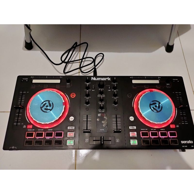NUMARK MIXTRACK PRO 3