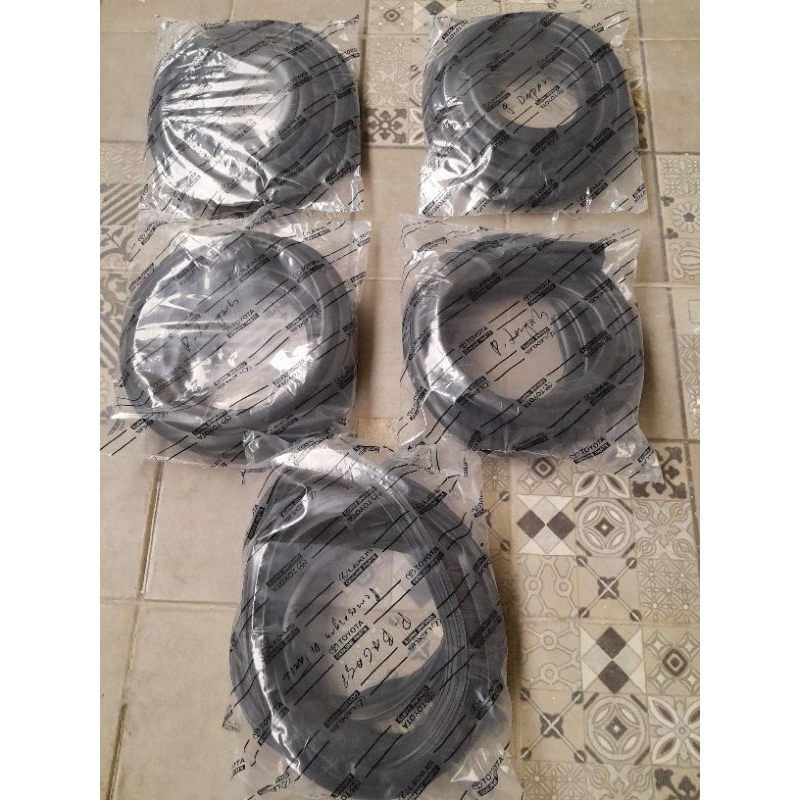 karet balon body pintu mobil agya set 5 pintu