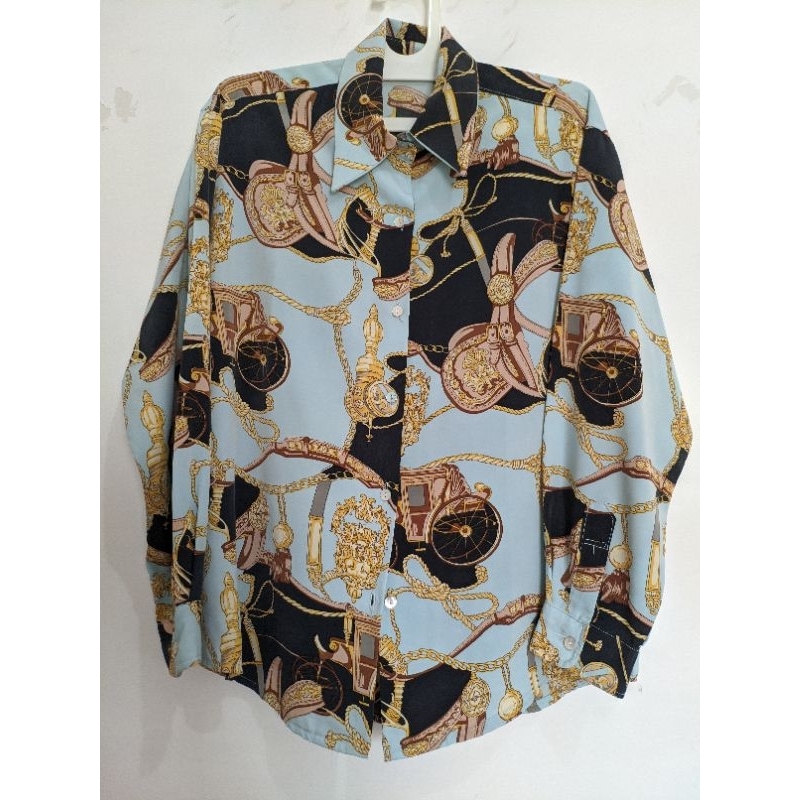 Kemeja Versace Rantai Emas Vintage Retro Classic Hitam Biru Motif Cewek Wanita Preloved