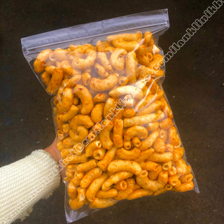 

MAKARONI BUMBU RUJAK PEDAS MANIS 500 GR / MAKRONI RUJAK / MACARONI RUJAK