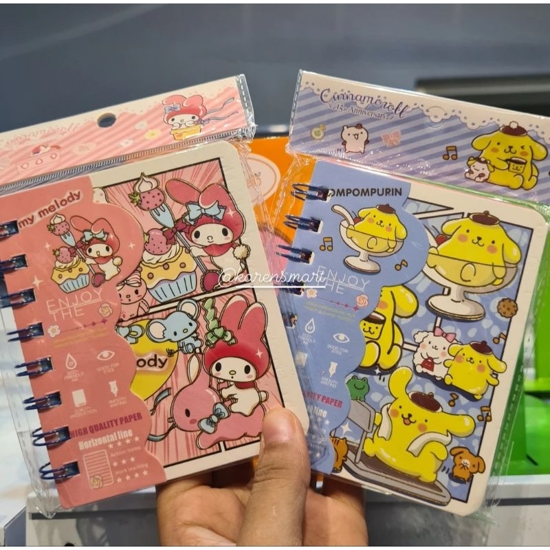 

#Qreinashop Notebook Ring Sanrio Plastik A6