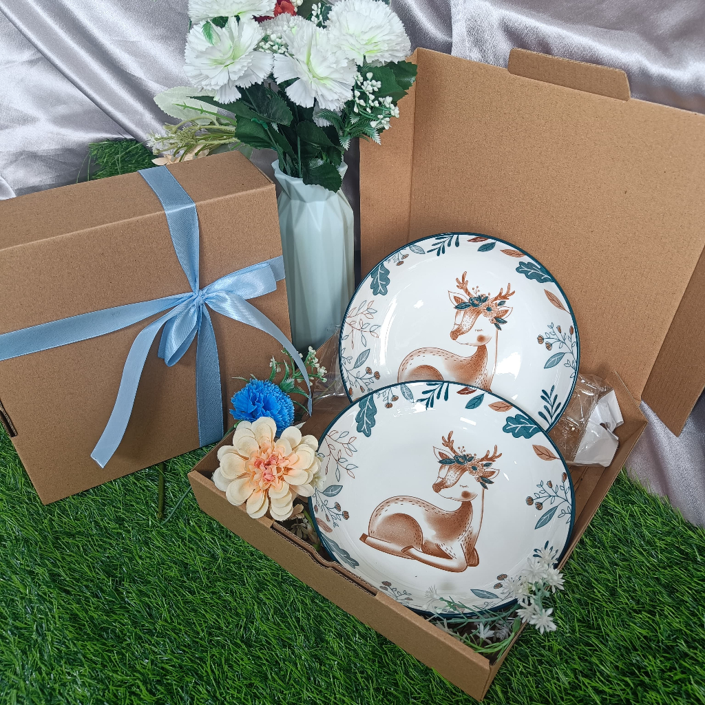 

(Khusus Kota Batam) Hampers Gift Kado - Wedding Gift / Hampers - New Home Hampers / Gift - Bisa Request Gift Card