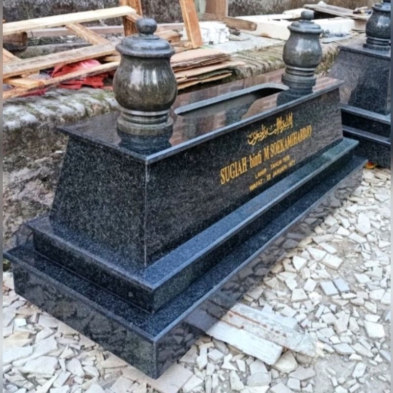 Kijing Makam Granit Impala Bintik Putih Asli Batu Alam  + Ukir Nama  Kwalitas Terbaik