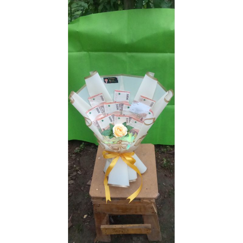 Bouquet uang 10 Lembar