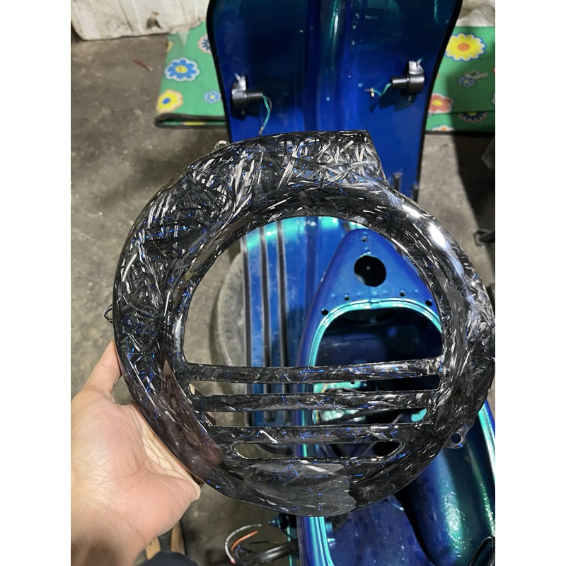 tutup kipas vespa carbon forged blue
