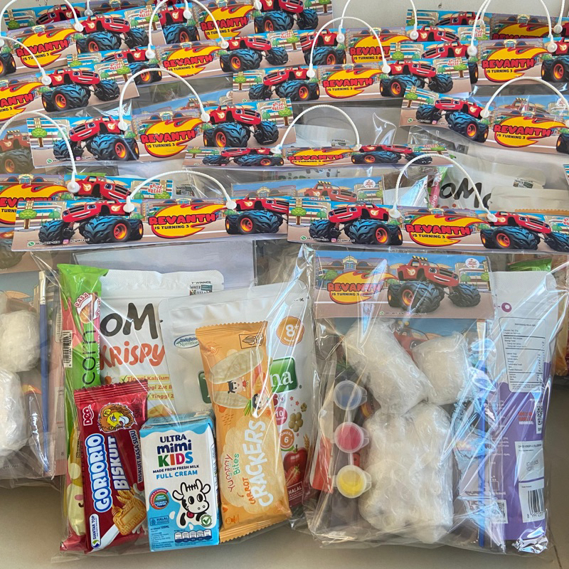 (Minimal Klik 10Kali) Mini Pouch Souvenir Gypsum Painting Mix Magic Sand