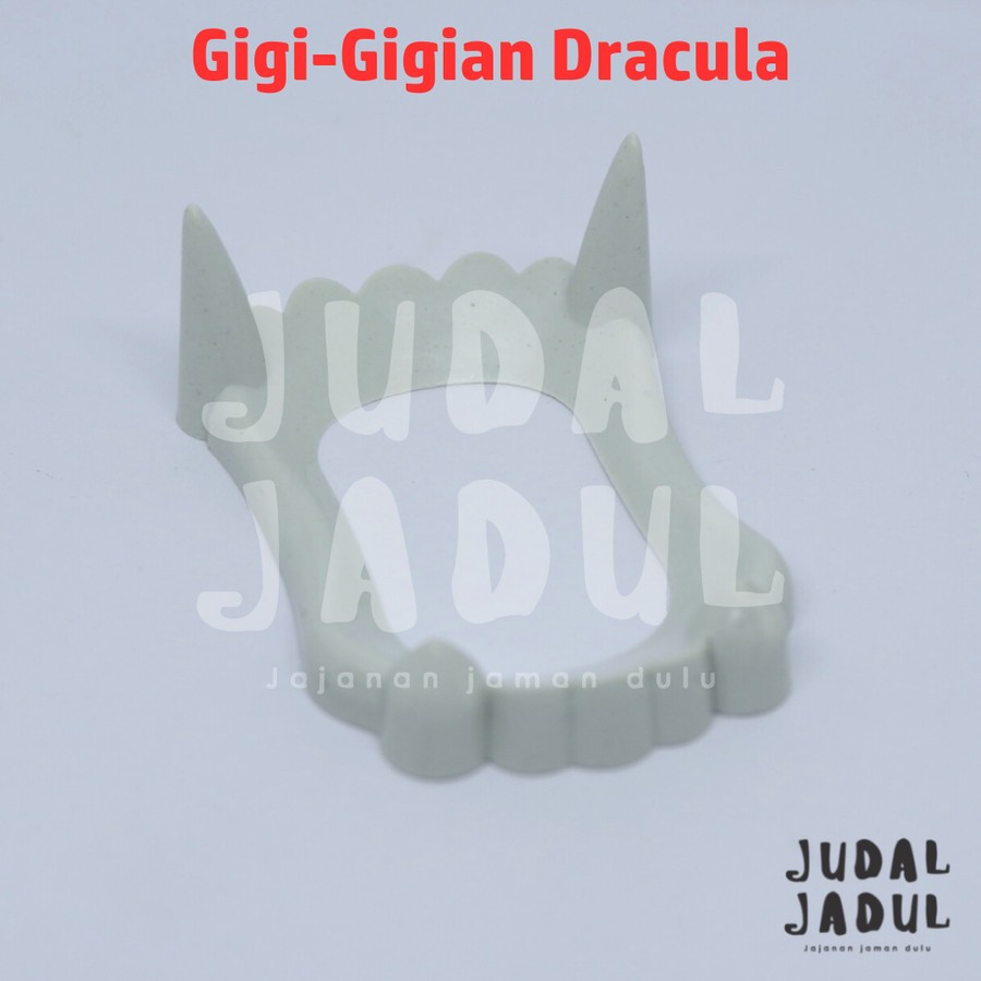Mainan Anak Gigi Palsu Dracula/Vampir Jaman Dulu