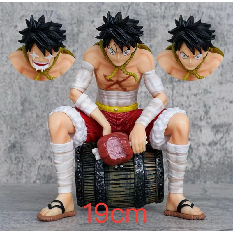 action figure one piece luffy duduk gentong